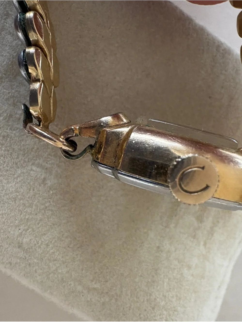 14k GP Caravelle Art Deco Vintage Women's Gold-Tone Linked Bracelet Watch. Works